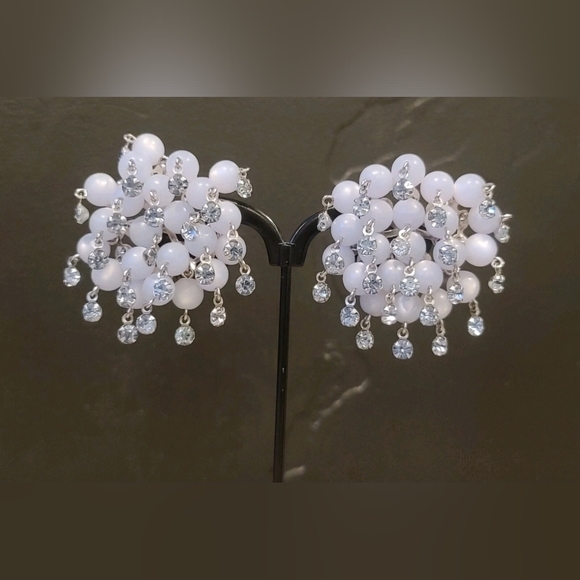 Vintage Blue Rhinestones Bead Dangling Cluster Clip On Earrings [ READ DETAILS ] - Picture 1 of 12